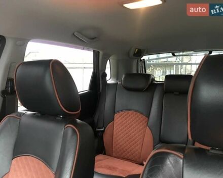 Черный Хендай Туксон, объемом двигателя 2 л и пробегом 210 тыс. км за 8999 $, фото 58 на Automoto.ua