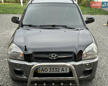 Хендай Туксон 2007 в Ужгороде на Automoto.ua Черный Хендай Туксон, объемом двигателя 1.98 л и пробегом 157 тыс. км за 7300 $, фото 13 на Automoto.ua