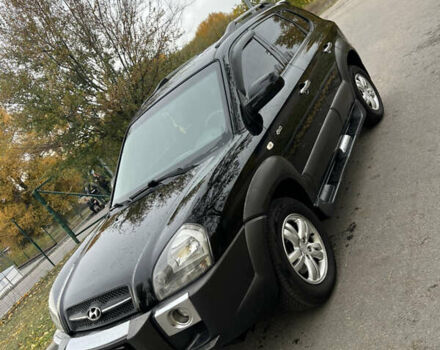 Хендай Туксон 2007 в Каменское - Днепродзержинск на Automoto.ua Черный Хендай Туксон, объемом двигателя 1.98 л и пробегом 162 тыс. км за 7999 $, фото 3 на Automoto.ua