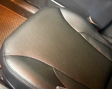 Черный Хендай Туксон, объемом двигателя 2 л и пробегом 193 тыс. км за 8000 $, фото 3 на Automoto.ua