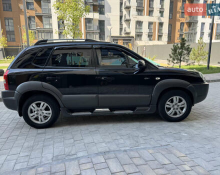 Чорний Хендай Туксон, об'ємом двигуна 1.98 л та пробігом 190 тис. км за 8200 $, фото 13 на Automoto.ua