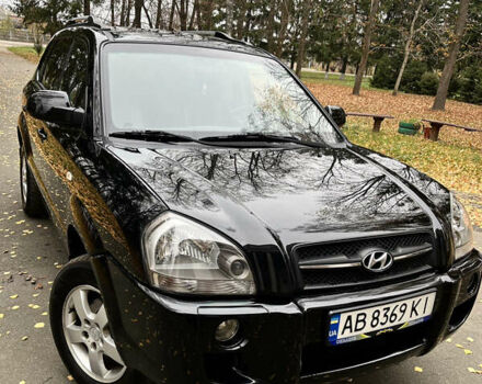 Черный Хендай Туксон, объемом двигателя 1.98 л и пробегом 99 тыс. км за 8999 $, фото 1 на Automoto.ua