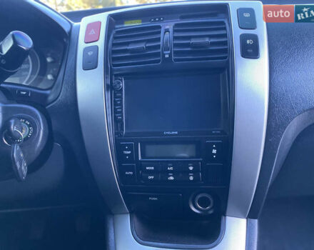 Хендай Туксон 2007 у Одесі на Automoto.ua Чорний Хендай Туксон, об'ємом двигуна 1.98 л та пробігом 180 тис. км за 8999 $, фото 12 на Automoto.ua