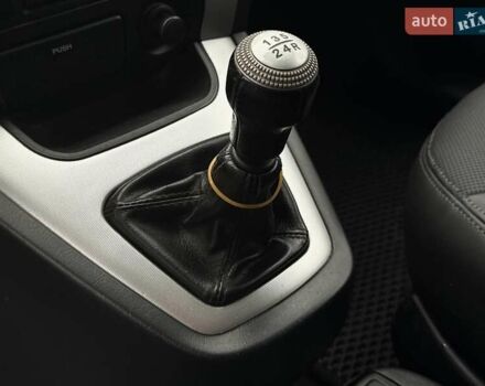 Черный Хендай Туксон, объемом двигателя 1.98 л и пробегом 260 тыс. км за 6900 $, фото 9 на Automoto.ua