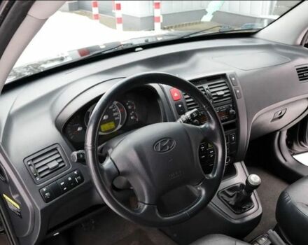 Чорний Хендай Туксон, об'ємом двигуна 0 л та пробігом 280 тис. км за 2376 $, фото 10 на Automoto.ua