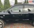 Черный Хендай Туксон, объемом двигателя 2 л и пробегом 218 тыс. км за 7600 $, фото 2 на Automoto.ua