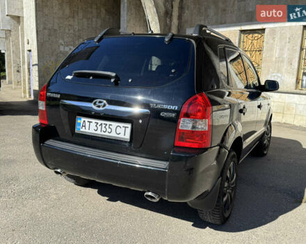 Черный Хендай Туксон, объемом двигателя 2 л и пробегом 189 тыс. км за 8250 $, фото 18 на Automoto.ua
