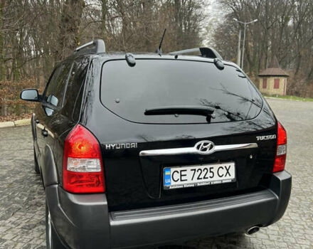 Чорний Хендай Туксон, об'ємом двигуна 1.98 л та пробігом 155 тис. км за 8750 $, фото 2 на Automoto.ua