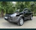 Черный Хендай Туксон, объемом двигателя 2 л и пробегом 208 тыс. км за 8100 $, фото 2 на Automoto.ua