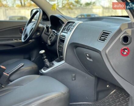 Хендай Туксон 2007 в Одессе на Automoto.ua Черный Хендай Туксон, объемом двигателя 1.99 л и пробегом 195 тыс. км за 8900 $, фото 33 на Automoto.ua