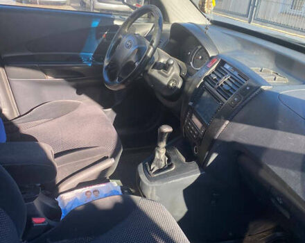 Чорний Хендай Туксон, об'ємом двигуна 1.98 л та пробігом 215 тис. км за 7540 $, фото 8 на Automoto.ua