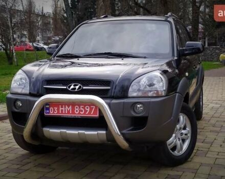 Чорний Хендай Туксон, об'ємом двигуна 2 л та пробігом 229 тис. км за 8600 $, фото 5 на Automoto.ua