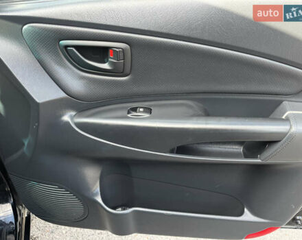 Черный Хендай Туксон, объемом двигателя 2 л и пробегом 256 тыс. км за 7800 $, фото 13 на Automoto.ua