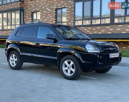 Черный Хендай Туксон, объемом двигателя 1.98 л и пробегом 286 тыс. км за 7300 $, фото 10 на Automoto.ua