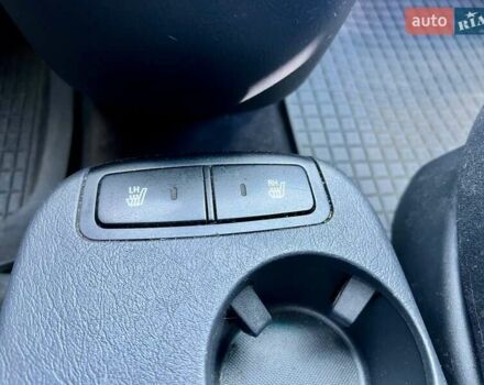 Черный Хендай Туксон, объемом двигателя 2 л и пробегом 227 тыс. км за 8200 $, фото 23 на Automoto.ua