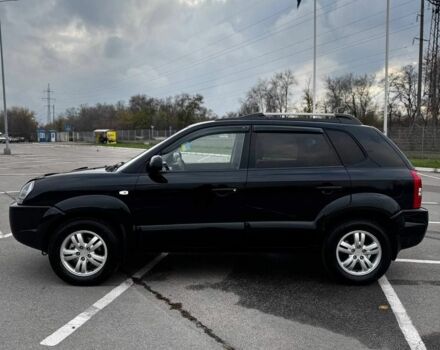 Черный Хендай Туксон, объемом двигателя 0 л и пробегом 226 тыс. км за 7300 $, фото 3 на Automoto.ua