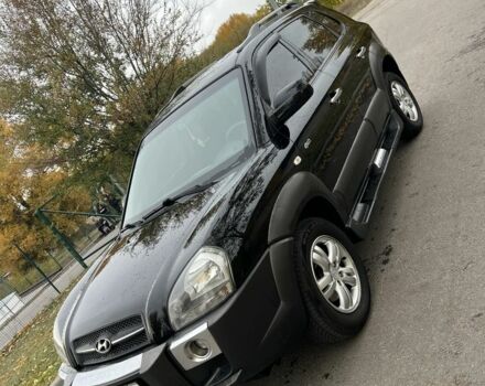 Хендай Туксон 2007 у Кам'янське (Дніпродзержинськ) на Automoto.ua Чорний Хендай Туксон, об'ємом двигуна 2 л та пробігом 162 тис. км за 7999 $, фото 3 на Automoto.ua