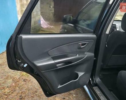 Чорний Хендай Туксон, об'ємом двигуна 2 л та пробігом 207 тис. км за 8200 $, фото 25 на Automoto.ua