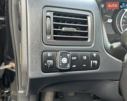 Черный Хендай Туксон, объемом двигателя 2 л и пробегом 256 тыс. км за 7800 $, фото 24 на Automoto.ua