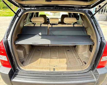 Хендай Туксон 2007 у Новой Водолаге на Automoto.ua Чорний Хендай Туксон, об'ємом двигуна 2 л та пробігом 170 тис. км за 8300 $, фото 12 на Automoto.ua