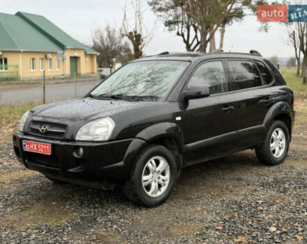 Чорний Хендай Туксон, об'ємом двигуна 2 л та пробігом 196 тис. км за 7250 $, фото 15 на Automoto.ua