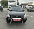 Черный Хендай Туксон, объемом двигателя 2 л и пробегом 199 тыс. км за 7820 $, фото 17 на Automoto.ua