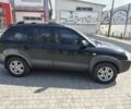Чорний Хендай Туксон, об'ємом двигуна 2 л та пробігом 339 тис. км за 7000 $, фото 2 на Automoto.ua