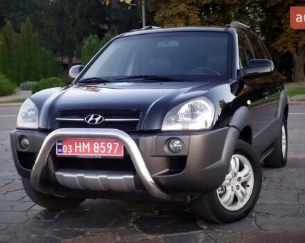 Черный Хендай Туксон, объемом двигателя 2 л и пробегом 230 тыс. км за 8600 $, фото 91 на Automoto.ua