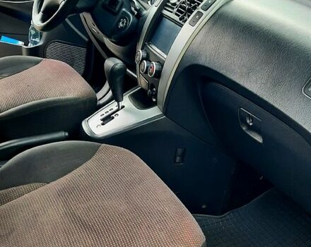 Черный Хендай Туксон, объемом двигателя 2 л и пробегом 175 тыс. км за 8900 $, фото 13 на Automoto.ua