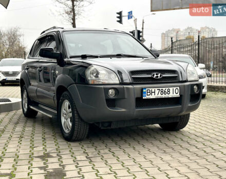 Чорний Хендай Туксон, об'ємом двигуна 2.66 л та пробігом 145 тис. км за 8900 $, фото 6 на Automoto.ua