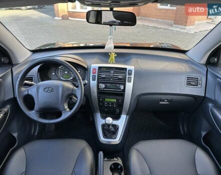 Хендай Туксон 2007 в Одессе на Automoto.ua Черный Хендай Туксон, объемом двигателя 1.99 л и пробегом 195 тыс. км за 8900 $, фото 25 на Automoto.ua