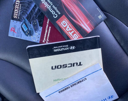 Хендай Туксон 2007 у Одесі на Automoto.ua Чорний Хендай Туксон, об'ємом двигуна 1.98 л та пробігом 180 тис. км за 8999 $, фото 18 на Automoto.ua