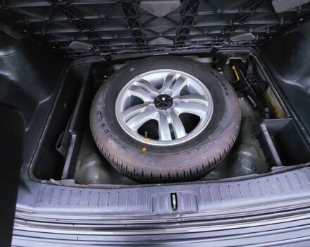 Черный Хендай Туксон, объемом двигателя 2 л и пробегом 272 тыс. км за 7500 $, фото 19 на Automoto.ua