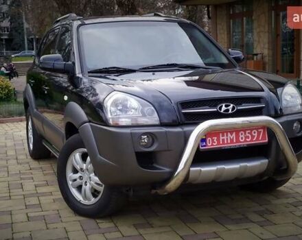 Чорний Хендай Туксон, об'ємом двигуна 2 л та пробігом 229 тис. км за 8600 $, фото 10 на Automoto.ua