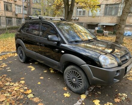 Хендай Туксон 2007 в Киеве на Automoto.ua Черный Хендай Туксон, объемом двигателя 2 л и пробегом 408 тыс. км за 6000 $, фото 1 на Automoto.ua