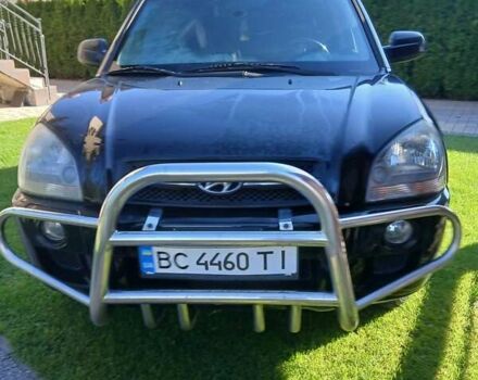 Черный Хендай Туксон, объемом двигателя 2 л и пробегом 15 тыс. км за 6200 $, фото 5 на Automoto.ua