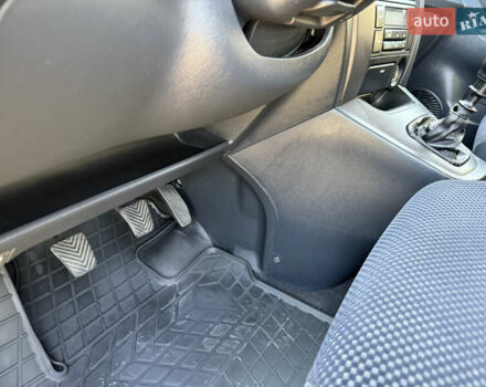 Черный Хендай Туксон, объемом двигателя 2 л и пробегом 270 тыс. км за 8200 $, фото 16 на Automoto.ua