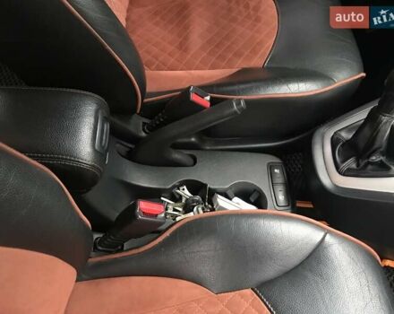 Черный Хендай Туксон, объемом двигателя 2 л и пробегом 210 тыс. км за 8999 $, фото 59 на Automoto.ua