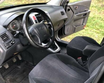 Чорний Хендай Туксон, об'ємом двигуна 1.98 л та пробігом 220 тис. км за 8000 $, фото 7 на Automoto.ua