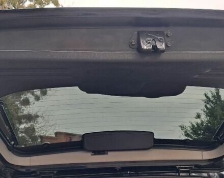 Черный Хендай Туксон, объемом двигателя 2 л и пробегом 270 тыс. км за 8300 $, фото 16 на Automoto.ua