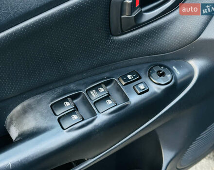 Чорний Хендай Туксон, об'ємом двигуна 2 л та пробігом 186 тис. км за 8300 $, фото 24 на Automoto.ua