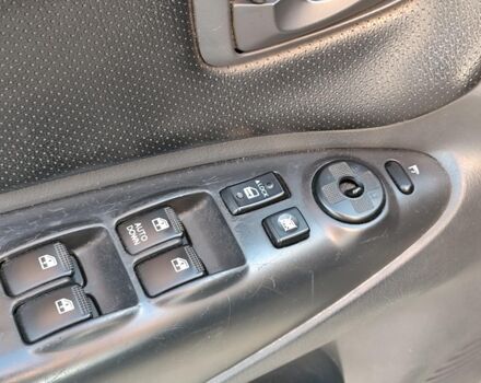 Черный Хендай Туксон, объемом двигателя 2 л и пробегом 82 тыс. км за 7490 $, фото 14 на Automoto.ua