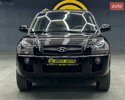 Чорний Хендай Туксон, об'ємом двигуна 1.98 л та пробігом 224 тис. км за 7800 $, фото 1 на Automoto.ua