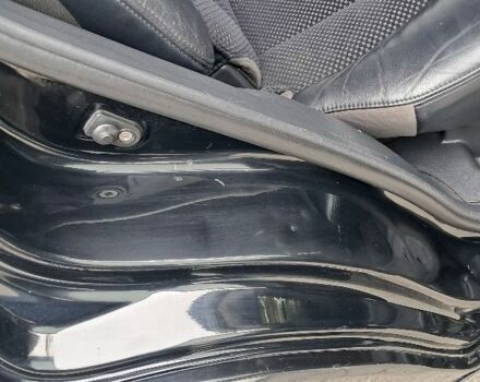 Черный Хендай Туксон, объемом двигателя 2 л и пробегом 270 тыс. км за 8300 $, фото 14 на Automoto.ua