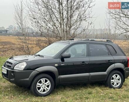 Черный Хендай Туксон, объемом двигателя 2 л и пробегом 148 тыс. км за 9500 $, фото 3 на Automoto.ua