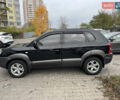 Черный Хендай Туксон, объемом двигателя 2 л и пробегом 157 тыс. км за 8900 $, фото 9 на Automoto.ua