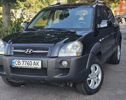 Чорний Хендай Туксон, об'ємом двигуна 1.98 л та пробігом 215 тис. км за 8350 $, фото 1 на Automoto.ua
