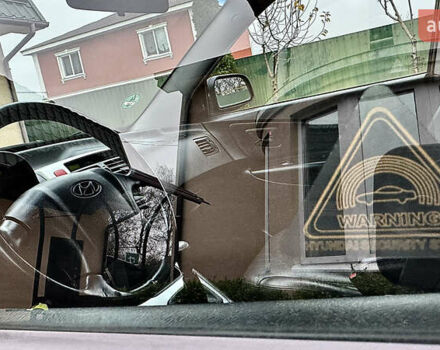 Чорний Хендай Туксон, об'ємом двигуна 2 л та пробігом 182 тис. км за 8299 $, фото 88 на Automoto.ua