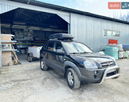 Чорний Хендай Туксон, об'ємом двигуна 2.66 л та пробігом 395 тис. км за 9950 $, фото 38 на Automoto.ua