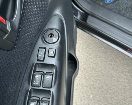 Черный Хендай Туксон, объемом двигателя 2 л и пробегом 136 тыс. км за 8500 $, фото 13 на Automoto.ua